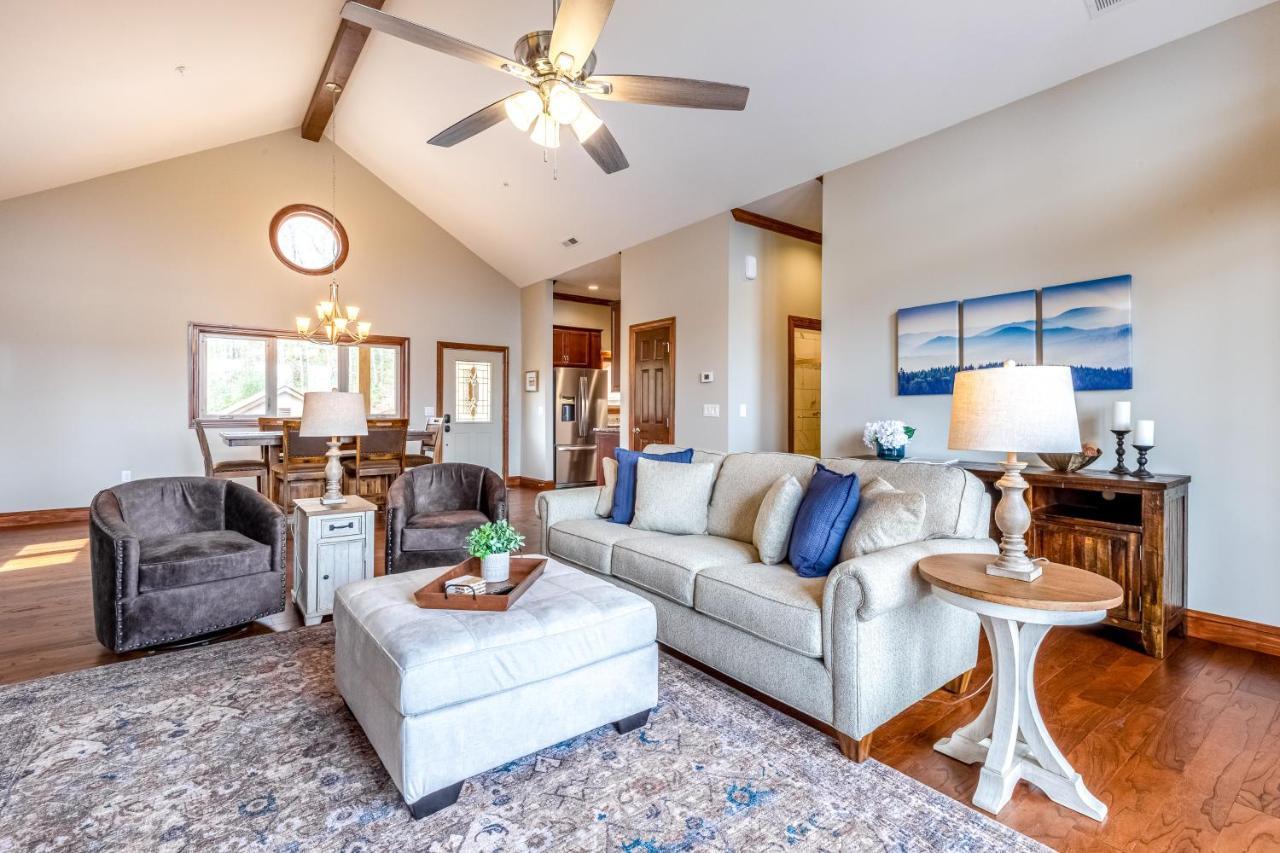 Apartamento Altitude With Gratitude Whittier Exterior foto